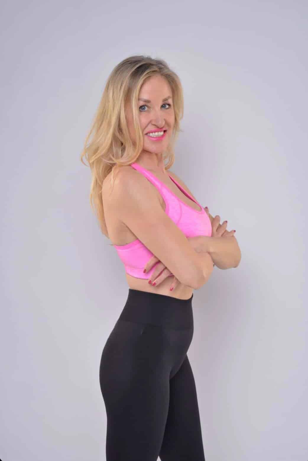 Ernährungsberaterin Daniela Weber im Sportoutfit